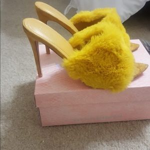 Cape Robbin Savage-M